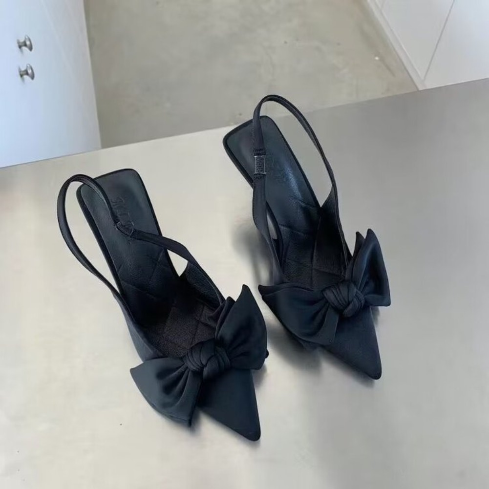 Sapatos Femininos 2026: Novida - Summer Clothing Stores avaliação e preço